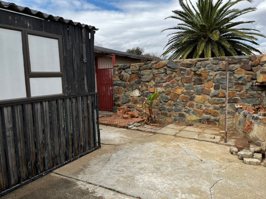 3 Bedroom Property for Sale in Roosheuwel North West